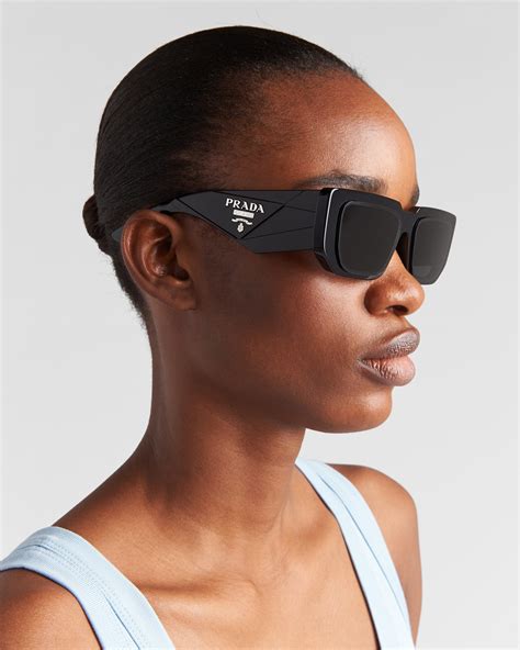 prada solbriller dame 2022|Prada Sunglasses for Women .